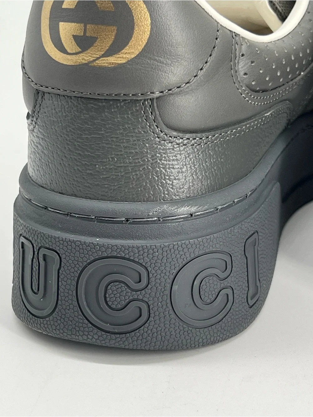 GUCCI GG LACE UP Men’s SNEAKERS - SIZE 41.5 (EU) = SIZE  8.5 (US)